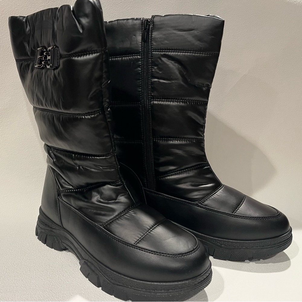 NIB FINIWOR Black Waterproof Faux Fur Lined Snow Boots Mid-Calf Size 11